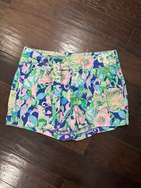 Lilly Pulitzer Floral Tie front shorts